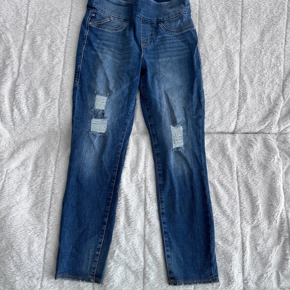 Women's Rock & Tepublic Distressed Blue Jeans